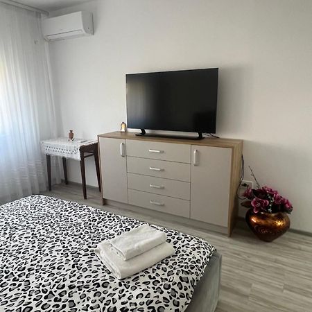 Apartament Tudor Oradea Exterior foto