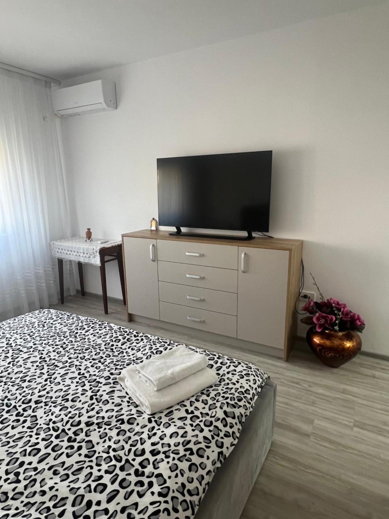 Apartament Tudor Oradea Exterior foto
